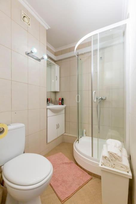 Apartamento Lovely 1 Bedroom Flat - Gazdagret Budapeste